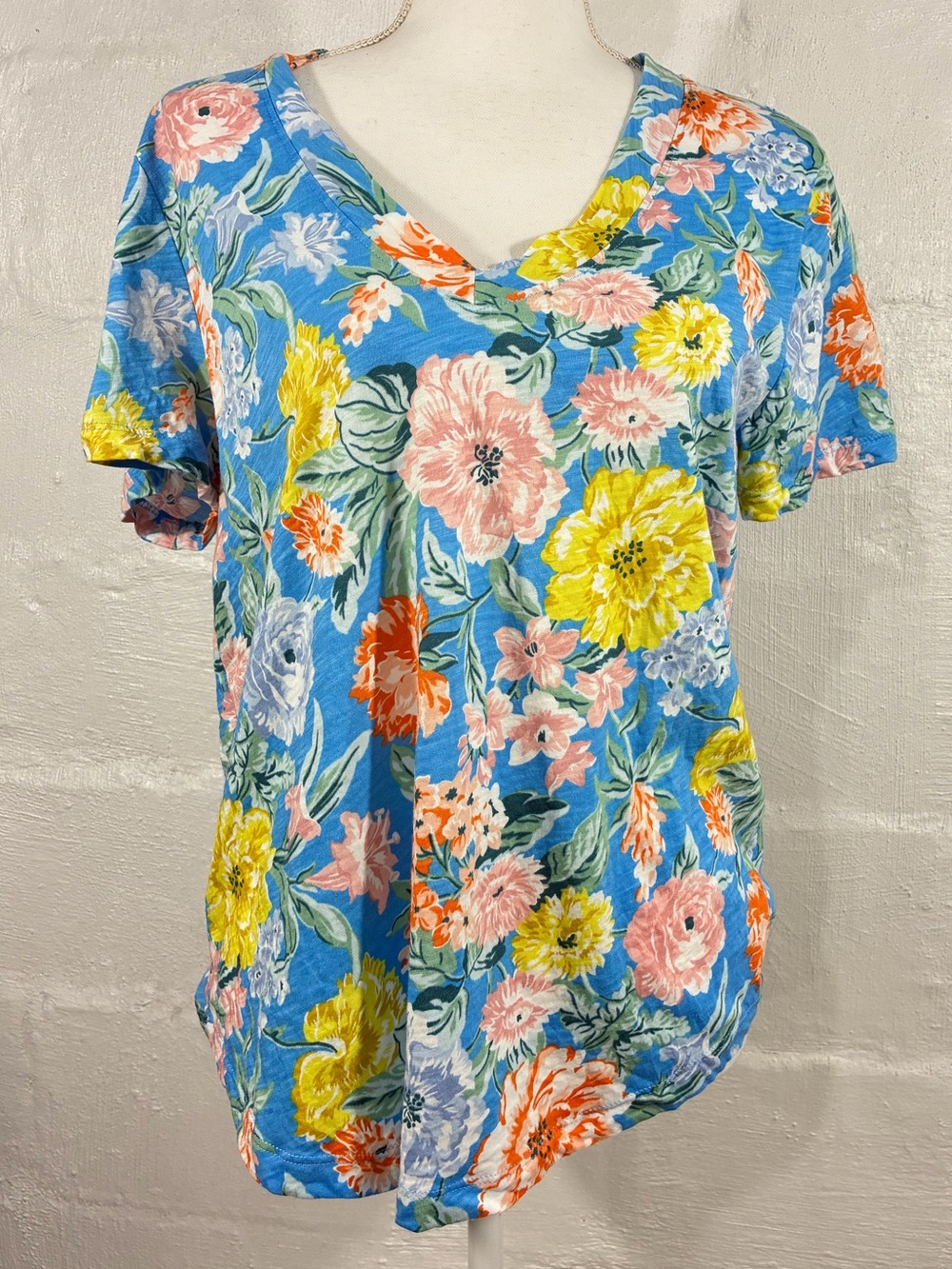 LOFT VINTAGE SOFT FLORAL V NECK T SHIRT